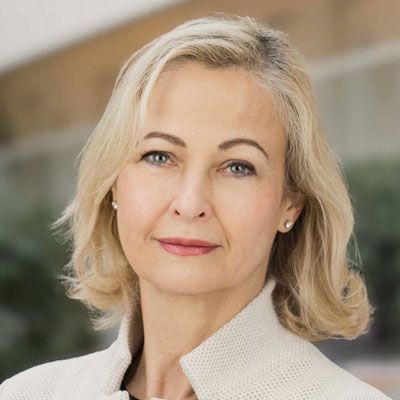 Prof. Dr. Katharina Balazs - Executive coach and professor for leadership - ESCP