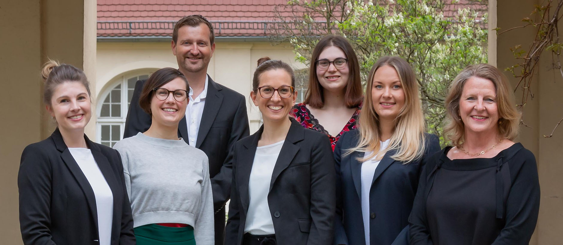 Team picture of the Chair of Human Resource Management & Intercultural Leadership, Berlin Academic chair, ESCP Business School