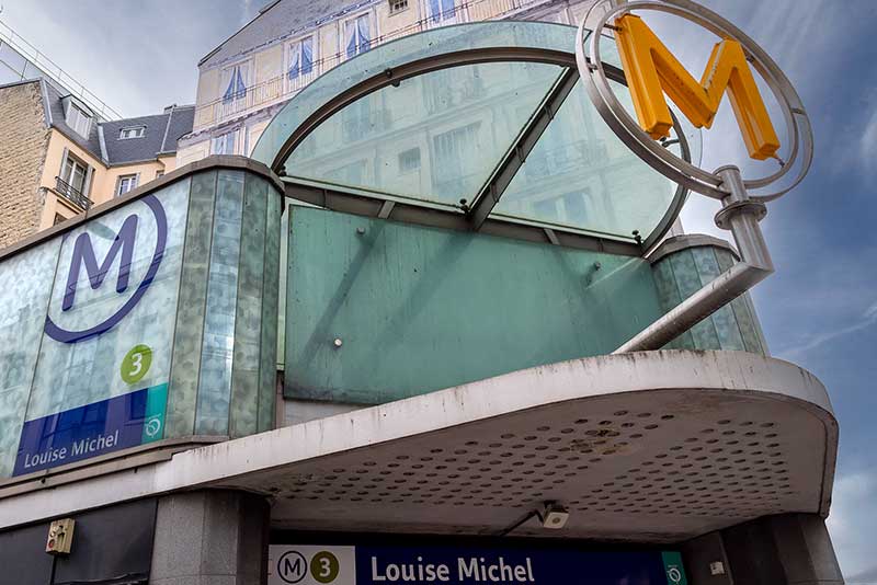 The closest metro station to the campus, Louise Michel on line 3