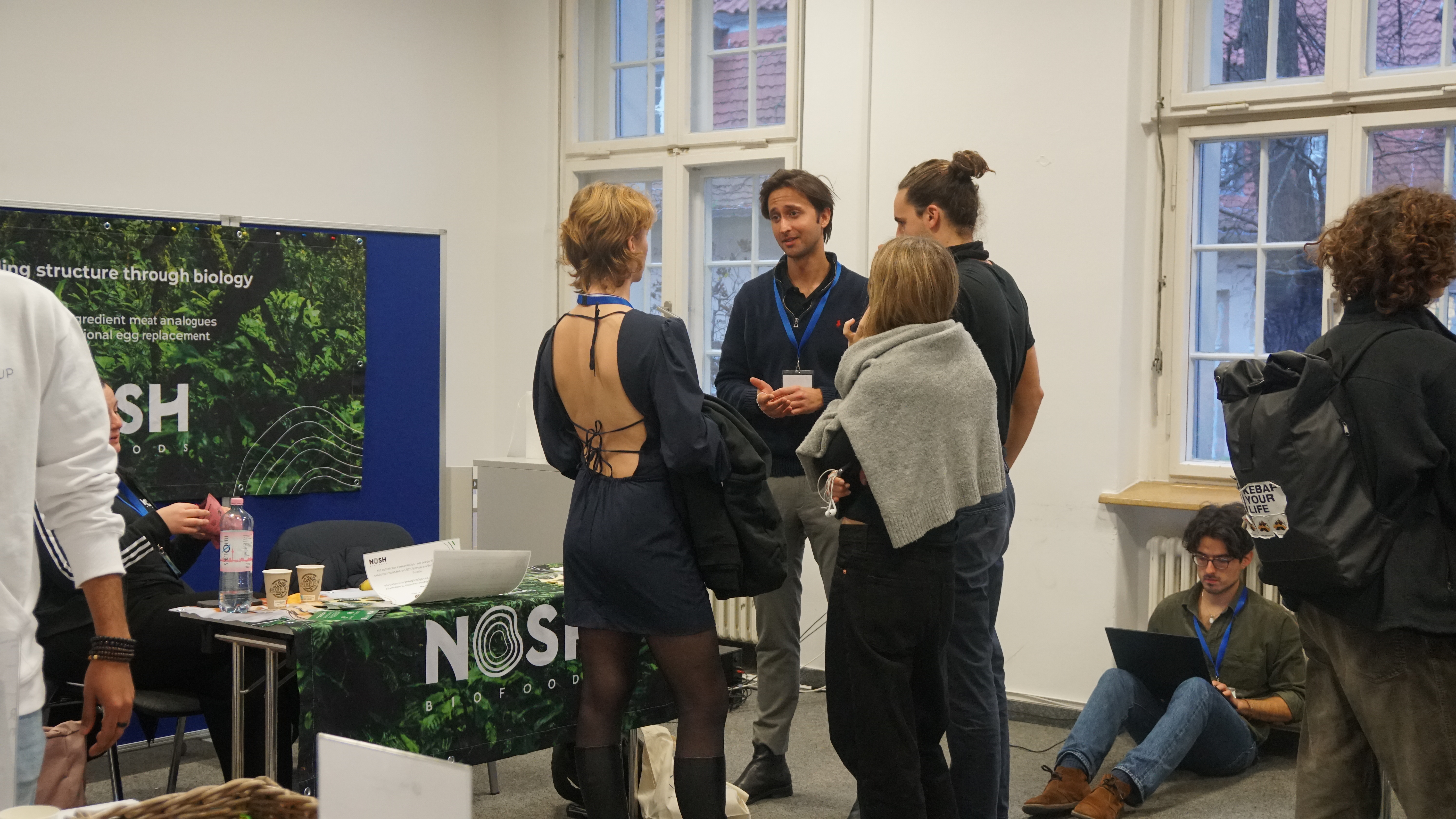 Group of students in the ESCP Berlin Campus Courtyard