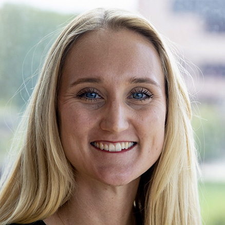 Alisa Sydow-Professor
- ESCP Alisa Sydow-Professor
- ESCP