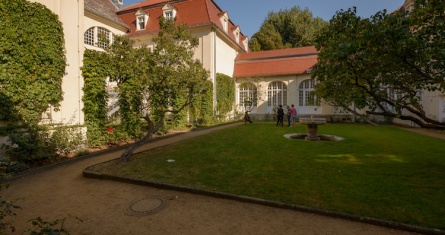 ESCP Berlin campus grounds