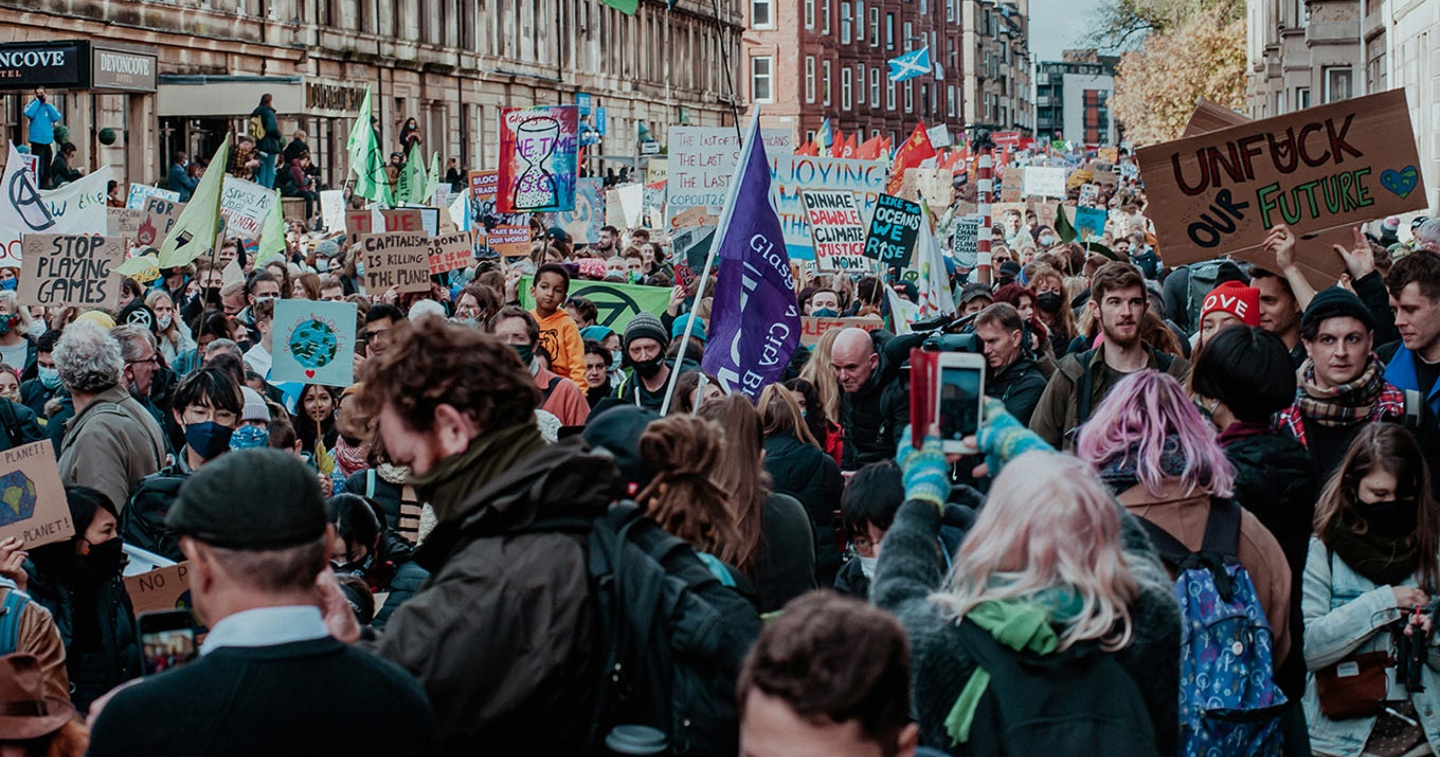 Banner chair of responsible managment / Chair person note