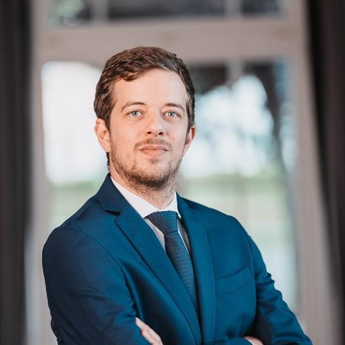 Daniele Battaglia - Associate Professor - ESCP Daniele Battaglia - Associate Professor - ESCP